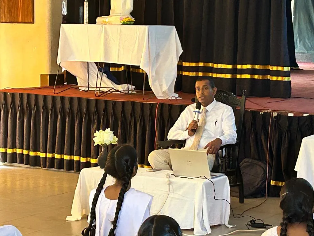 Nayana Pradeep guiding the mindfulness programme for students of Gothami Balika Vidyalaya in Colombo.
